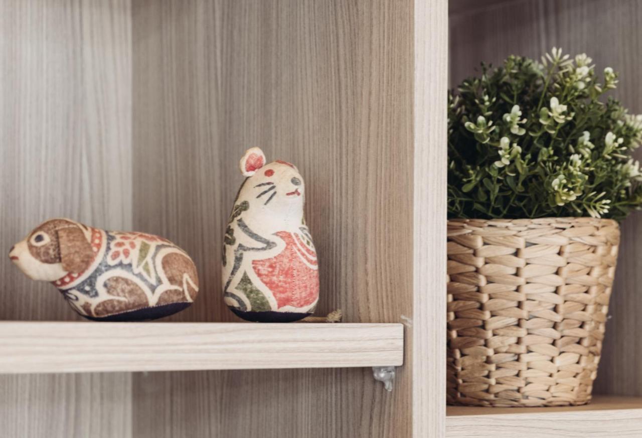 China Cozy Asoke Hotel Bangkok Bagian luar foto