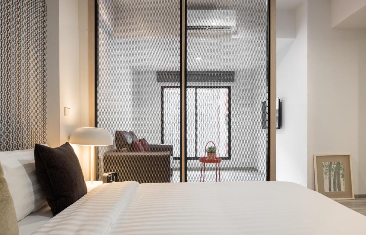 China Cozy Asoke Hotel Bangkok Bagian luar foto